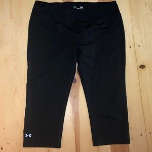 UNDER ARMOUR CROP LEGGING